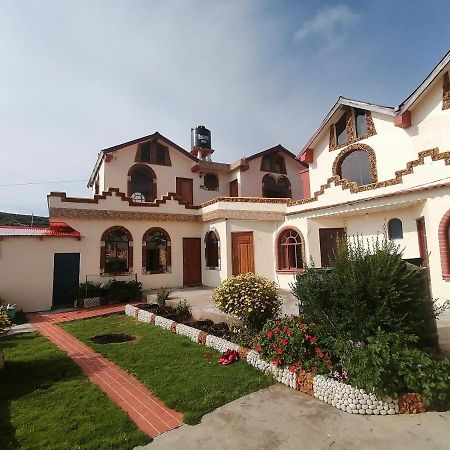 Hostal Jallalla Комунидад-Юмани Экстерьер фото